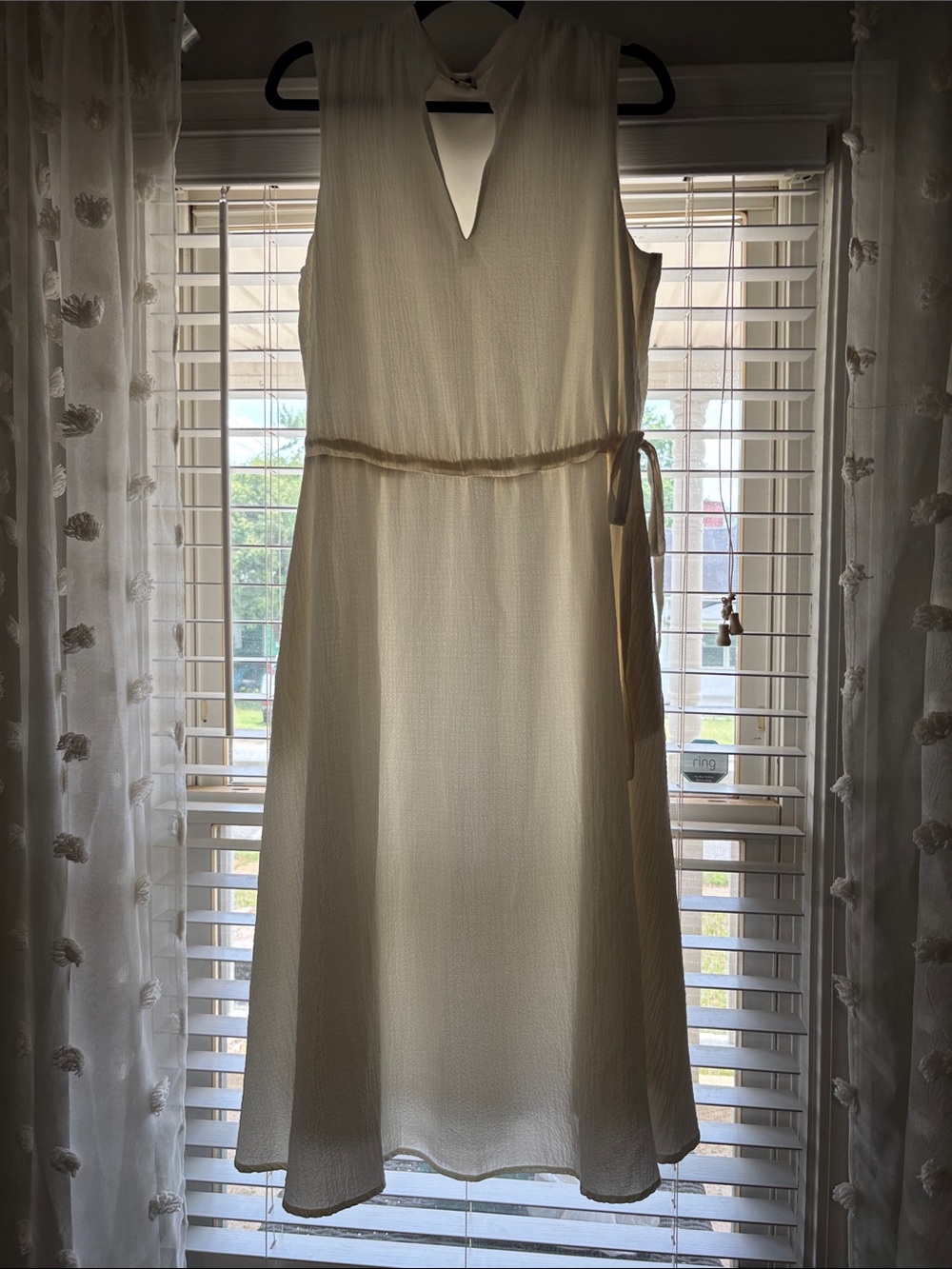 Sleeveless Cream V-Neck Midi Dress with Waist Tie